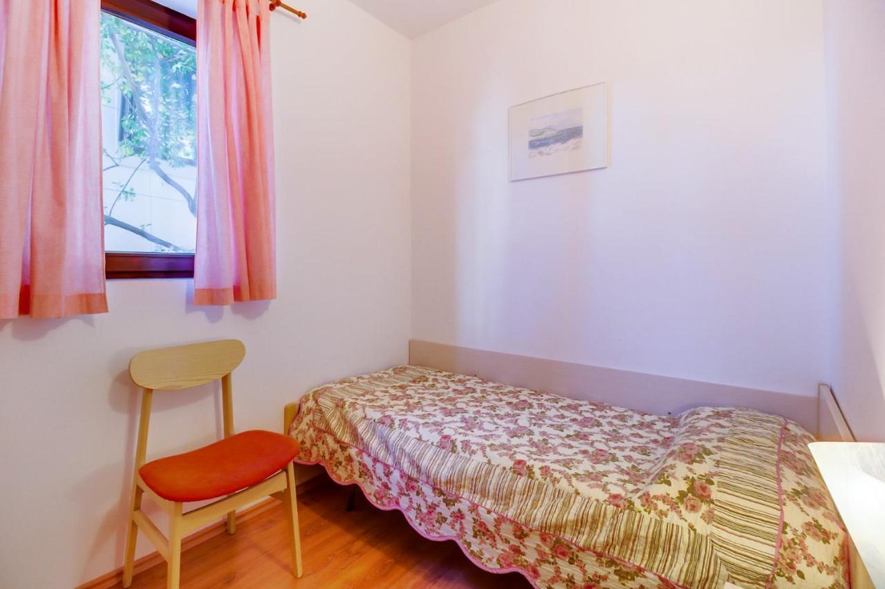 Apartments With A Parking Space Mali Losinj Luaran gambar