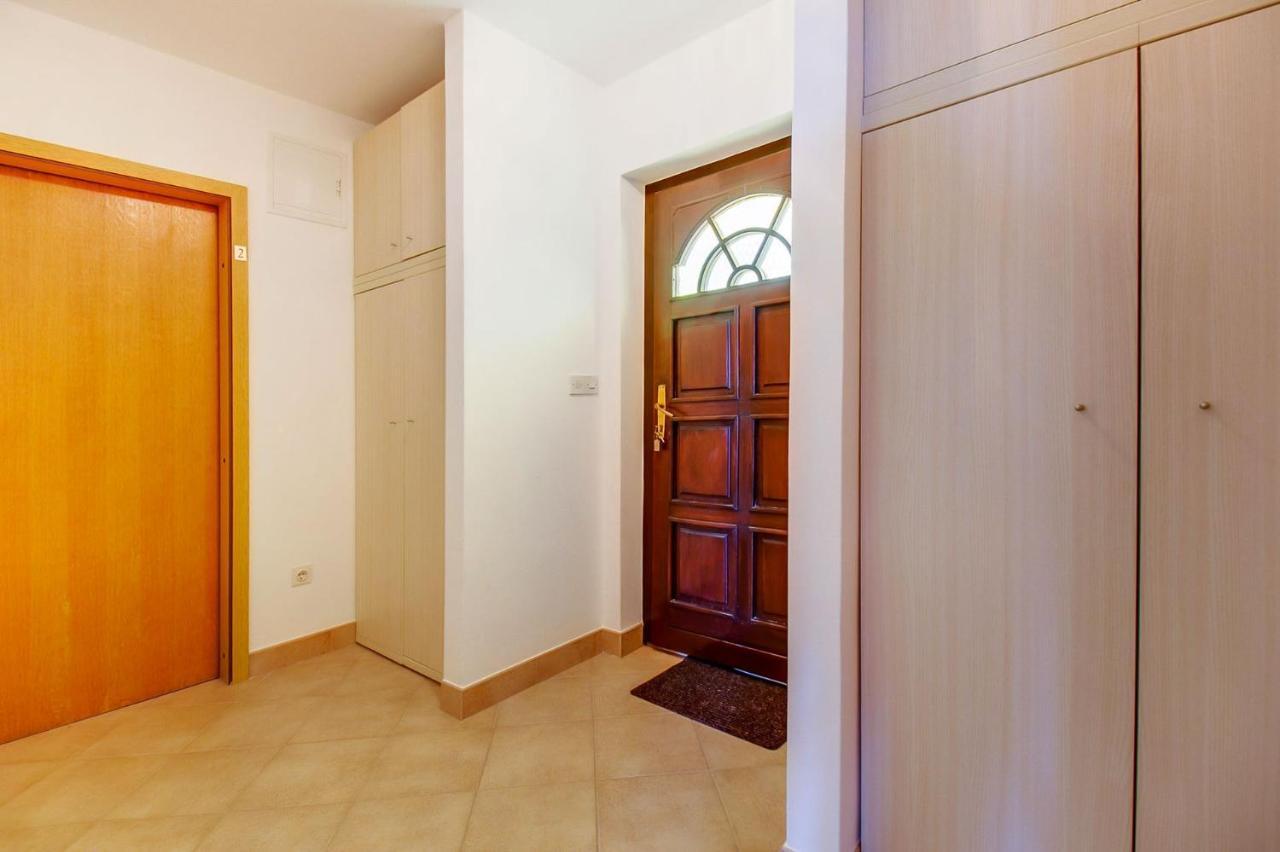 Apartments With A Parking Space Mali Losinj Luaran gambar