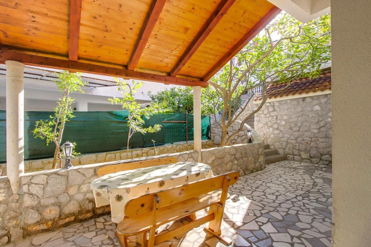 Apartments With A Parking Space Mali Losinj Luaran gambar