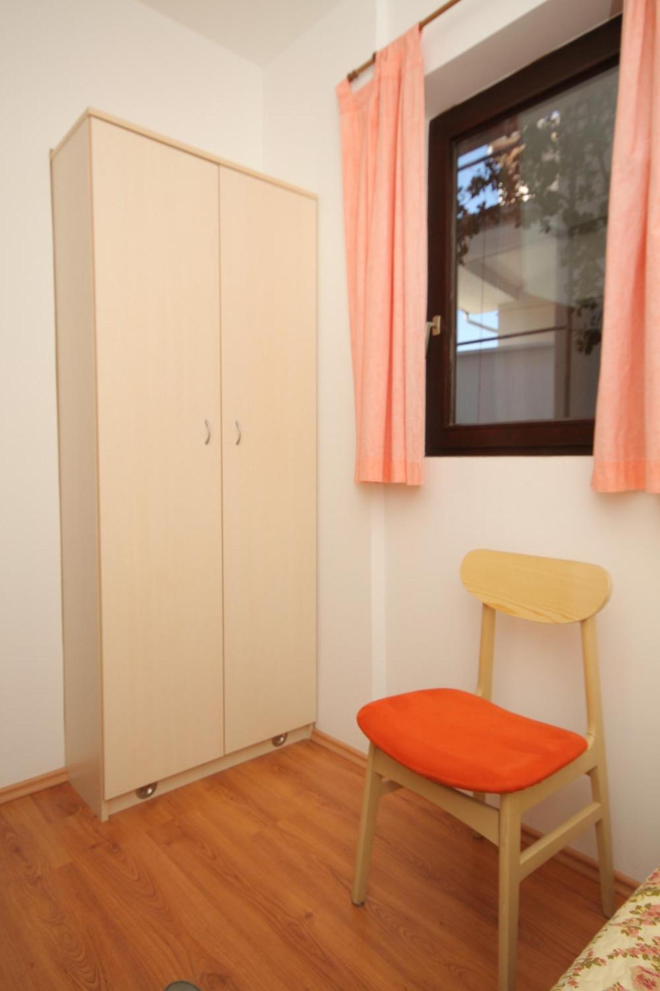Apartments With A Parking Space Mali Losinj Bilik gambar